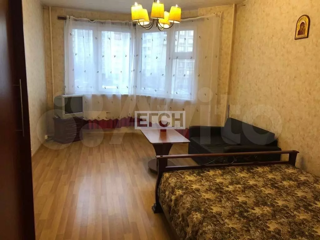 1-к. квартира, 42 м, 3/22 эт. - Фото 0