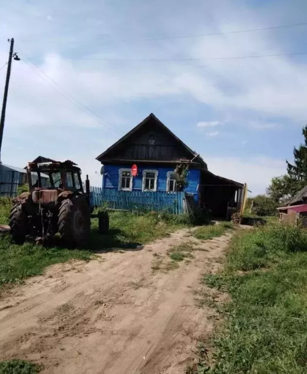 Дом в Смоленская область, Гагаринский муниципальный округ, д. Василево ... - Фото 0