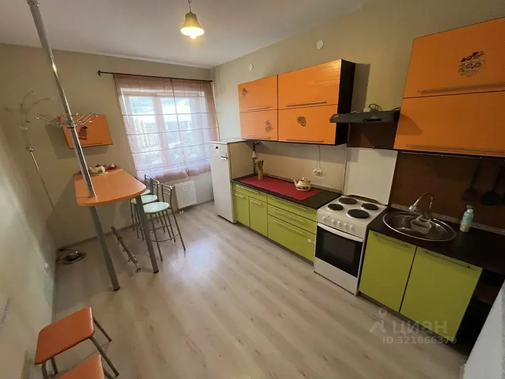 2-к кв. Пермский край, Пермь ул. Революции, 52В (65.0 м) - Фото 2