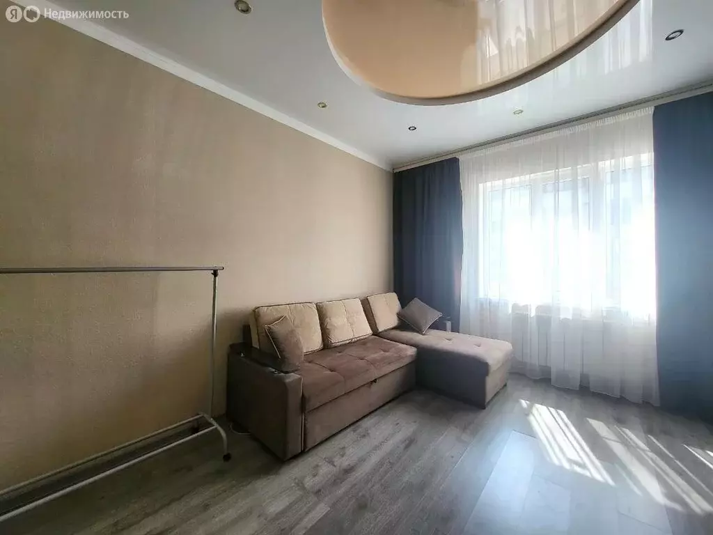 2-комнатная квартира: Абинск, Комсомольский проспект, 155К1 (64 м) - Фото 1