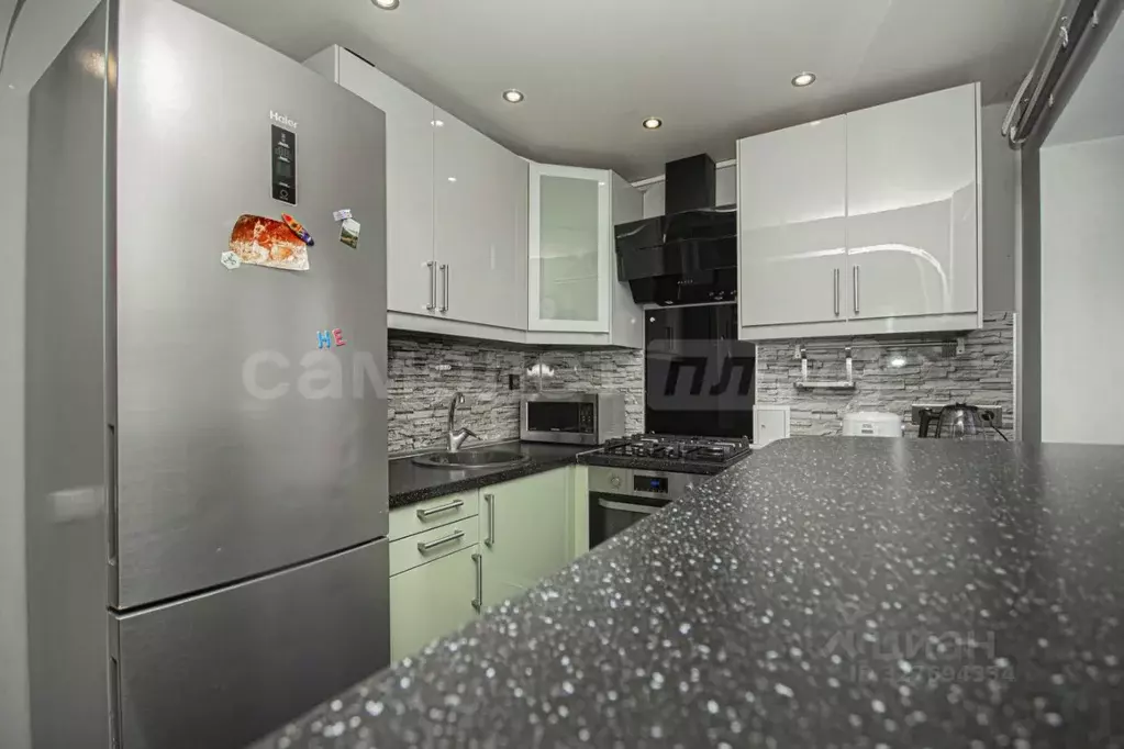 2-к кв. Московская область, Наро-Фоминск Южный мкр, ул. Мира, 2 (41.6 ... - Фото 2