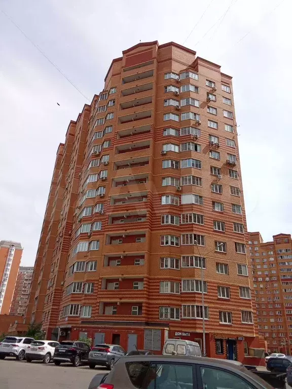 3-к. квартира, 95 м, 7/17 эт. - Фото 0