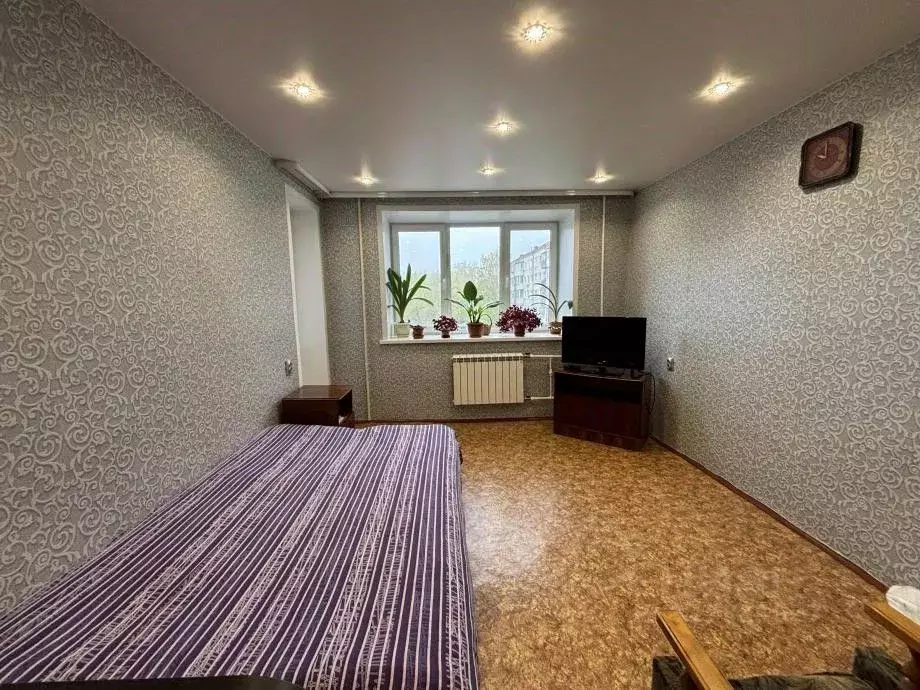 2-к кв. Пермский край, Березники ул. Свердлова, 27 (48.0 м) - Фото 1