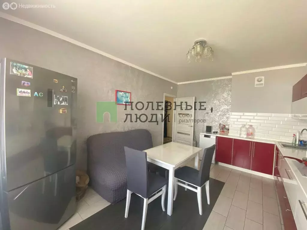 3-комнатная квартира: Орёл, улица Зеленина, 10 (78.7 м) - Фото 1