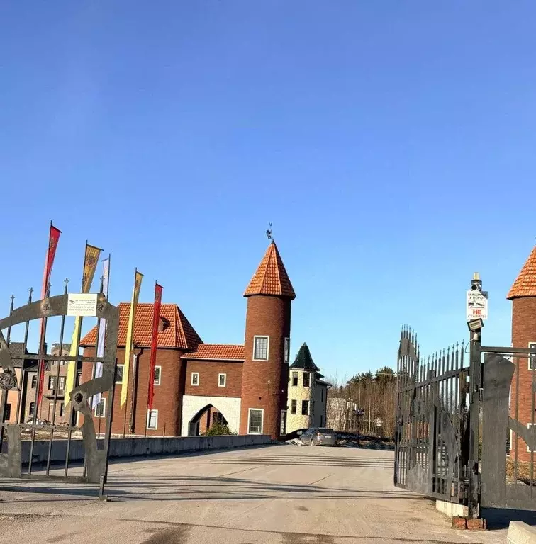 Участок в Ленинградская область, Шлиссельбург Кировский район, ул. ... - Фото 2