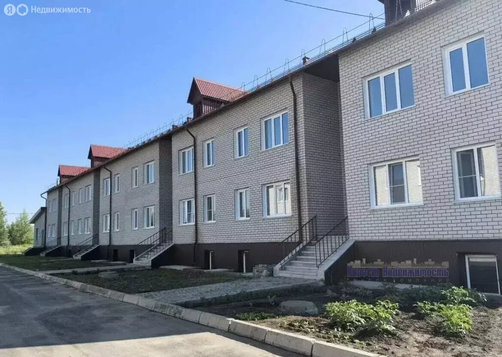 2-комнатная квартира: село Фирсово, Российская улица, 10 (43.1 м) - Фото 1