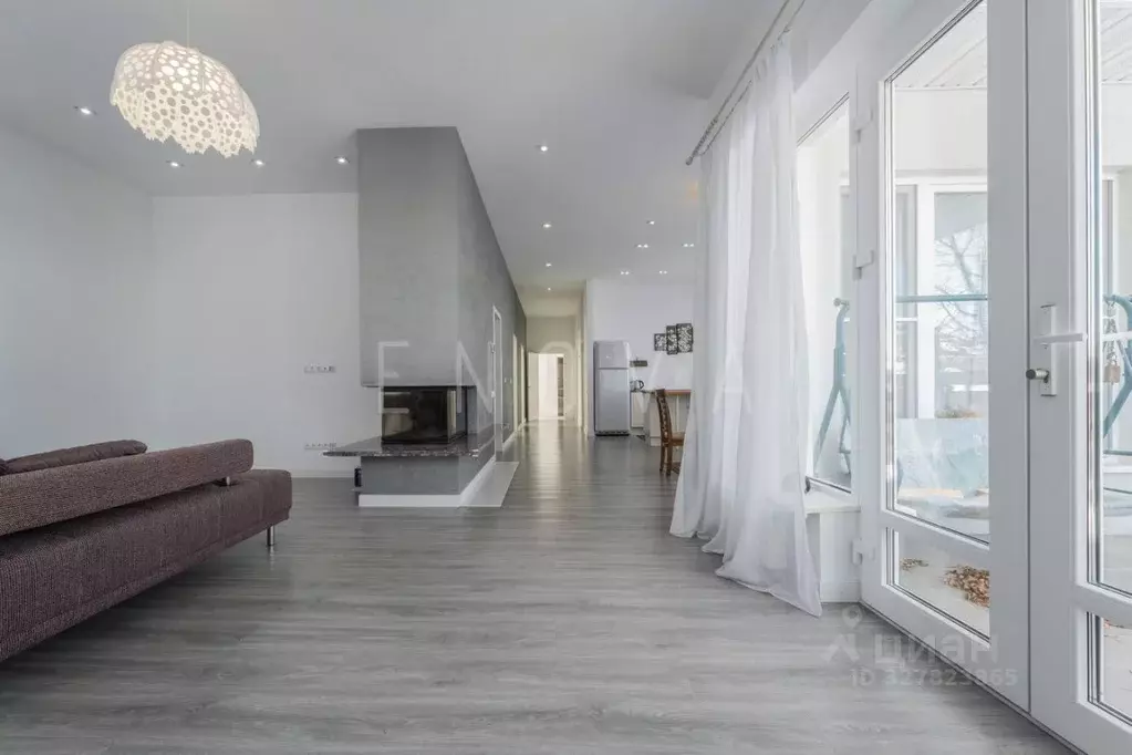 Коттедж в Московская область, Наро-Фоминский городской округ, д. ... - Фото 1