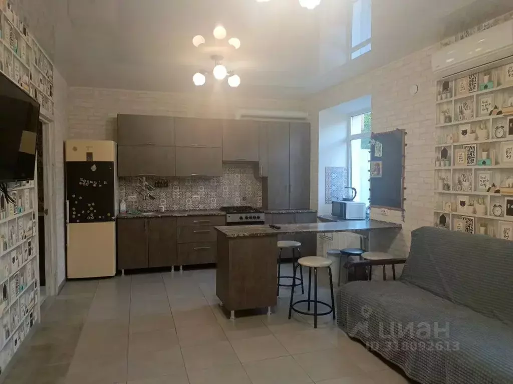 Дом в Ростовская область, Таганрог Татарская ул., 10 (73 м) - Фото 0