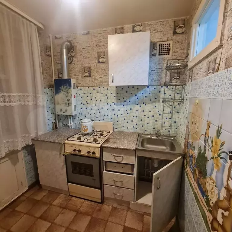 2-к. квартира, 41м, 4/5эт. - Фото 1