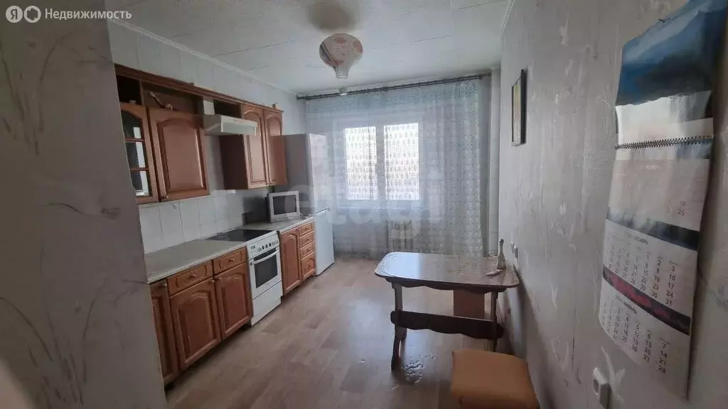 2-комнатная квартира: Якутск, улица Фёдора Попова, 16/6 (75.5 м) - Фото 0