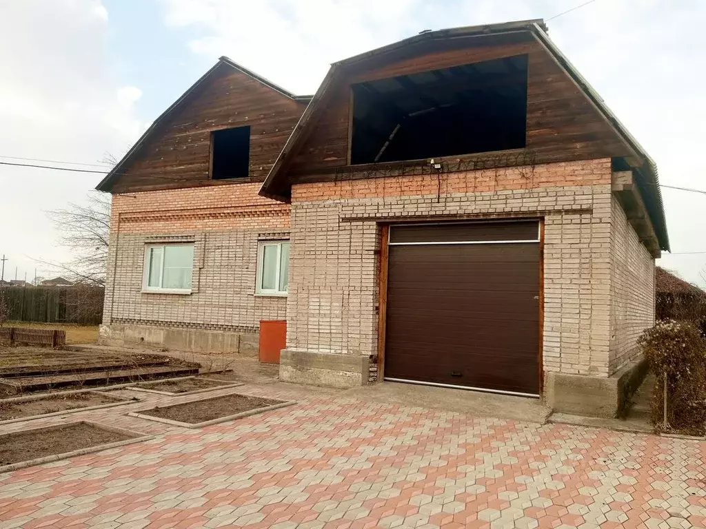 Дом в Хакасия, Усть-Абакан рп ул. Горная, 14 (120 м) - Фото 1