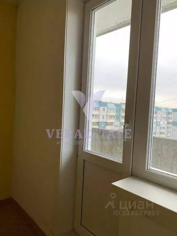 3-к кв. Новосибирская область, Новосибирск ул. 9-й Гвардейской ... - Фото 0