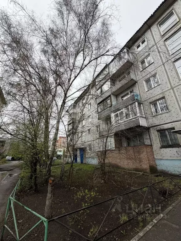 3-к кв. Омская область, Омск ул. Декабристов, 139 (50.0 м) - Фото 1