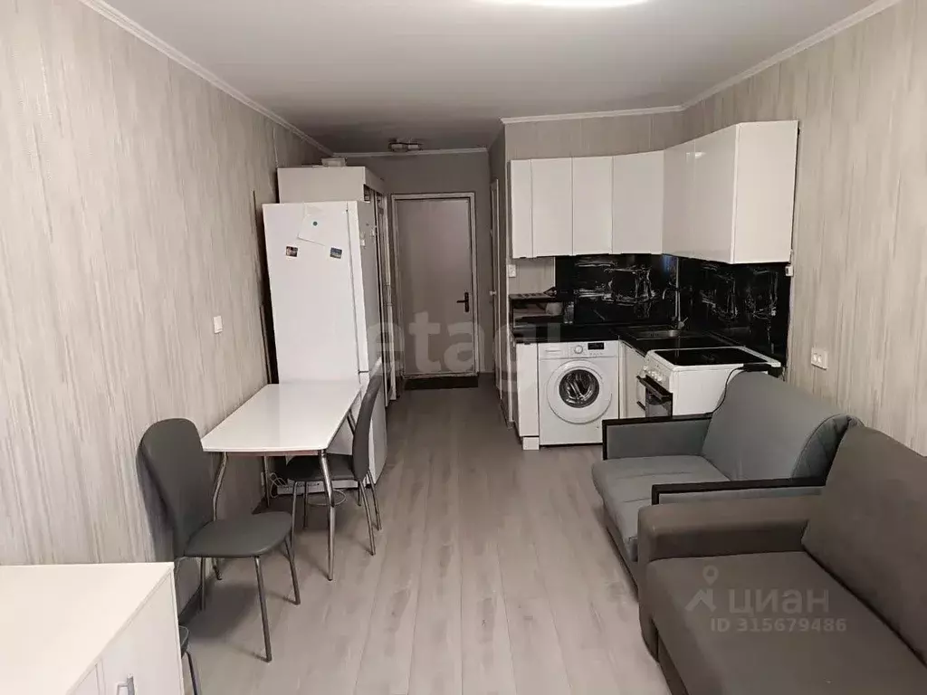 Студия Приморский край, Владивосток Некрасовская ул., 46 (22.7 м) - Фото 1