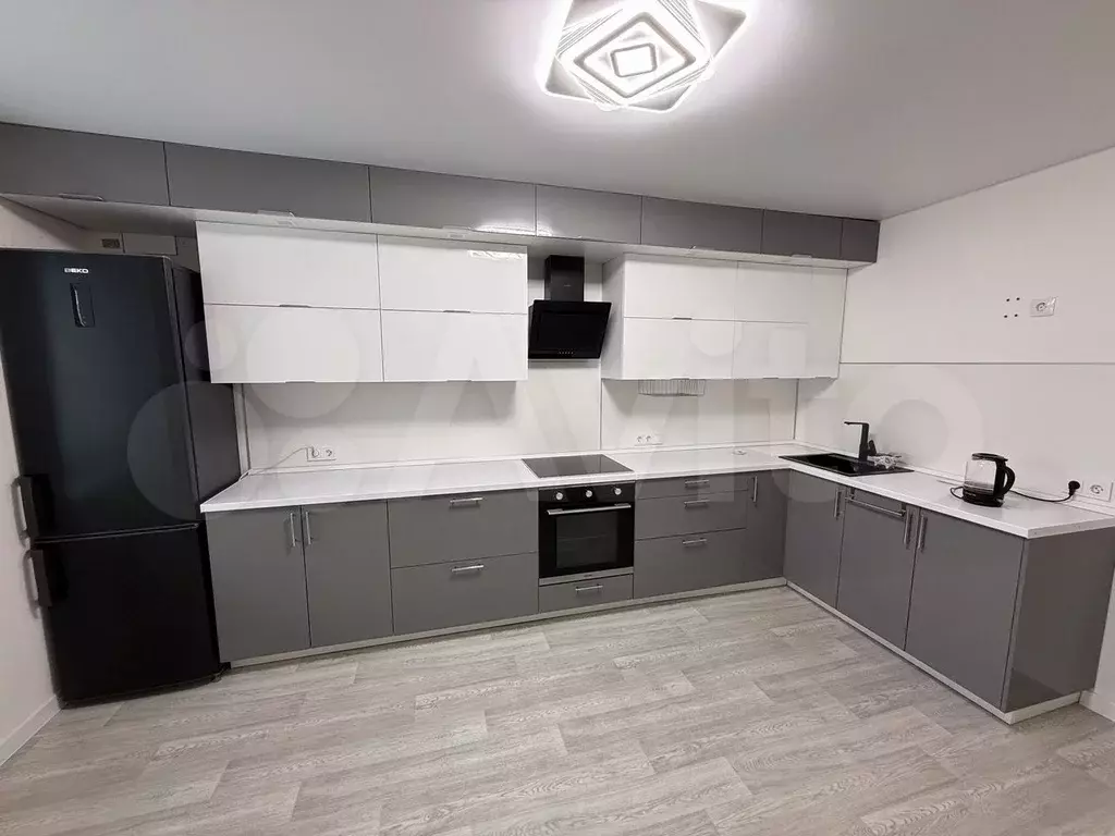3-к. квартира, 75 м, 1/10 эт. - Фото 0