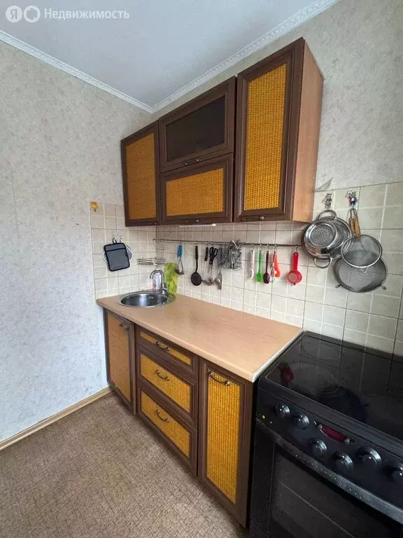 3-комнатная квартира: Красноярск, микрорайон Энергетики, улица ... - Фото 1