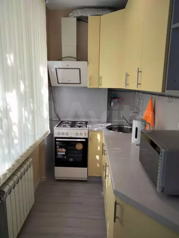 1-к. квартира, 40 м, 4/12 эт. - Фото 1