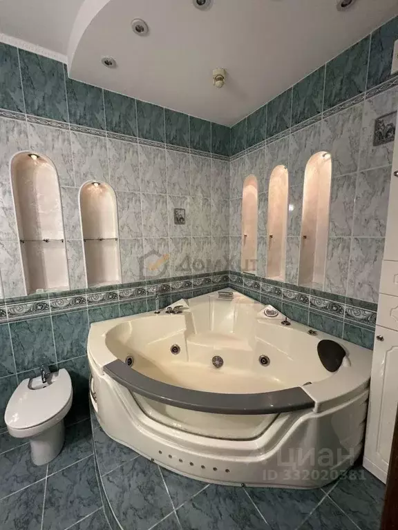 4-к кв. Крым, Симферополь ул. Гурзуфская, 6 (120.0 м) - Фото 2