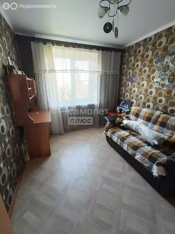 3-комнатная квартира: Приморско-Ахтарск, улица Горшковой, 63 (58.3 м) - Фото 0