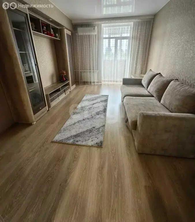 2-комнатная квартира: Новороссийск, улица Рубина, 3 (111 м) - Фото 1