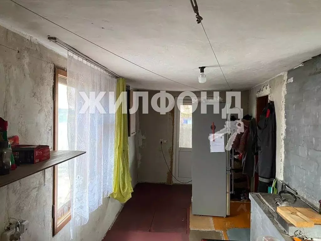 Дом в Хакасия, Черногорск Автомобильная ул., 39А (65 м) - Фото 0