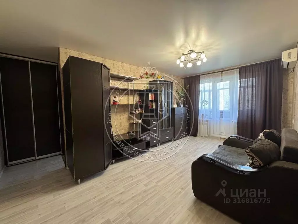 2-к кв. Татарстан, Казань ул. Восстания, 11 (45.5 м) - Фото 1