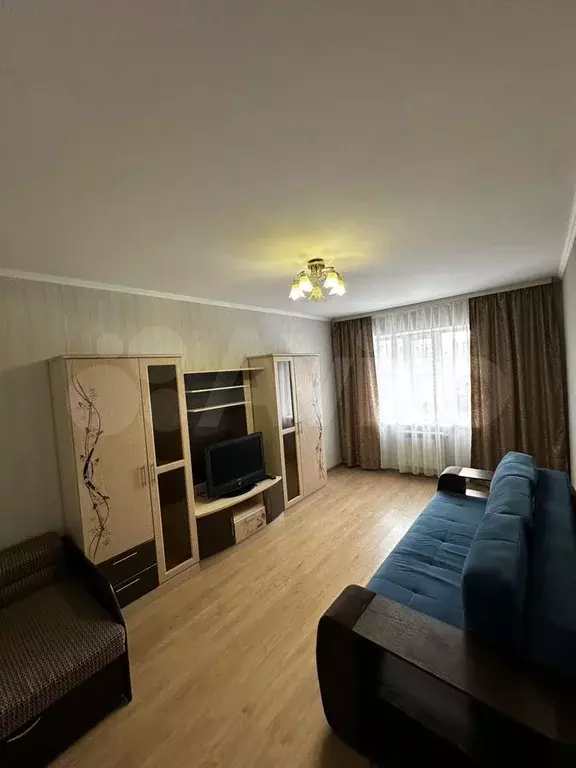 1-к. квартира, 38 м, 9/12 эт. - Фото 1