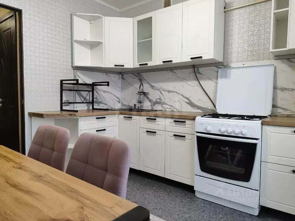 2-к кв. Крым, Симферопольский район, с. Мирное ул. Мира (62.0 м) - Фото 1