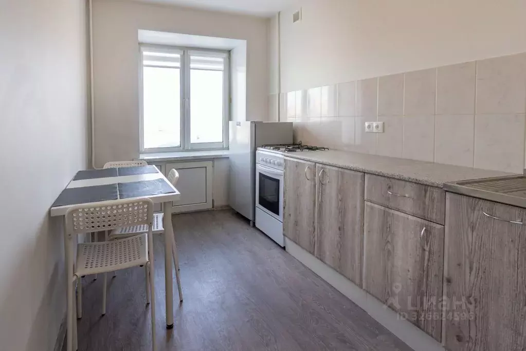 1-к кв. Башкортостан, Уфа ул. Карла Маркса, 40 (28.7 м) - Фото 1