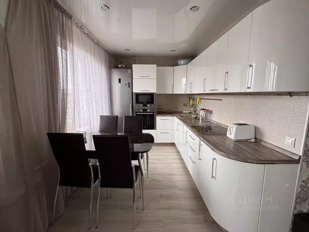 3-к кв. Бурятия, Улан-Удэ Краснофлотская ул., 16 (61.3 м) - Фото 0