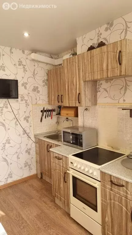 2-комнатная квартира: Барнаул, микрорайон Докучаево, улица Шукшина, 34 ... - Фото 1