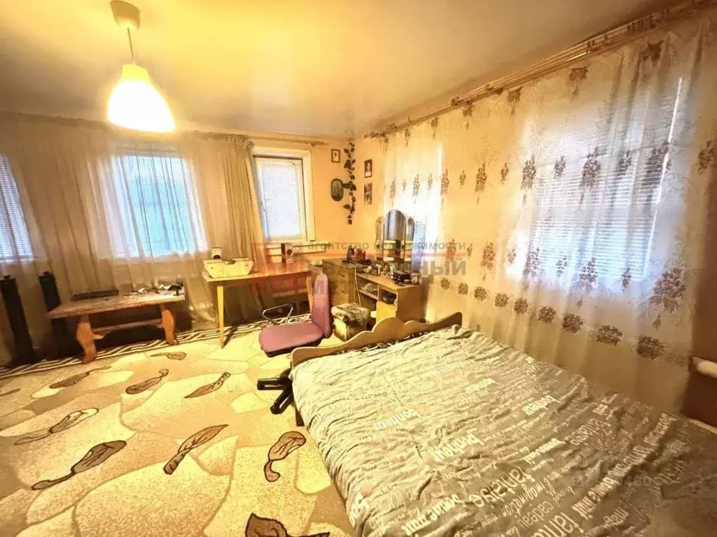Дом в Белгородская область, Старооскольский городской округ, с. ... - Фото 1