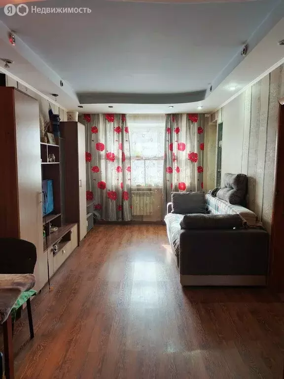 3-комнатная квартира: Красноярск, улица Кутузова, 84 (60 м) - Фото 1