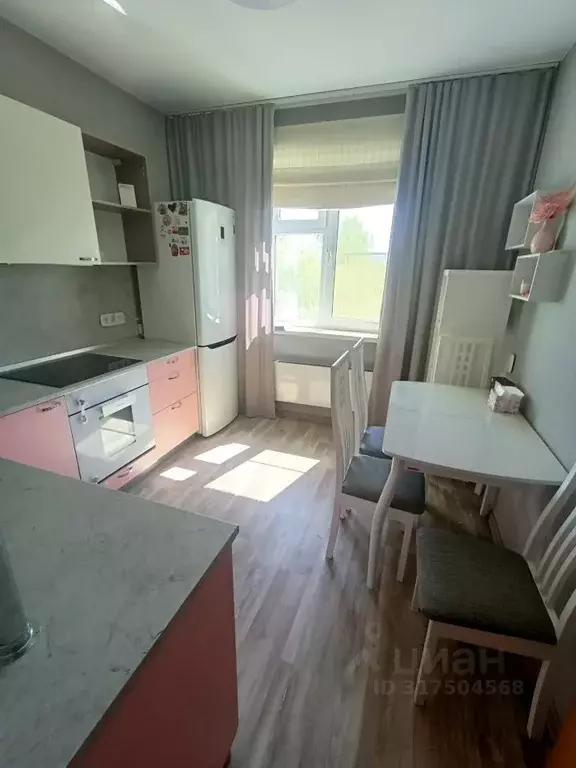 1-к кв. Красноярский край, Красноярск ул. 3 Августа, 20Д (40.7 м) - Фото 0