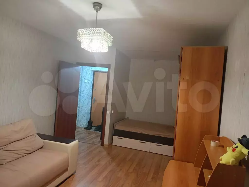 1-к. квартира, 37 м, 4/9 эт. - Фото 1