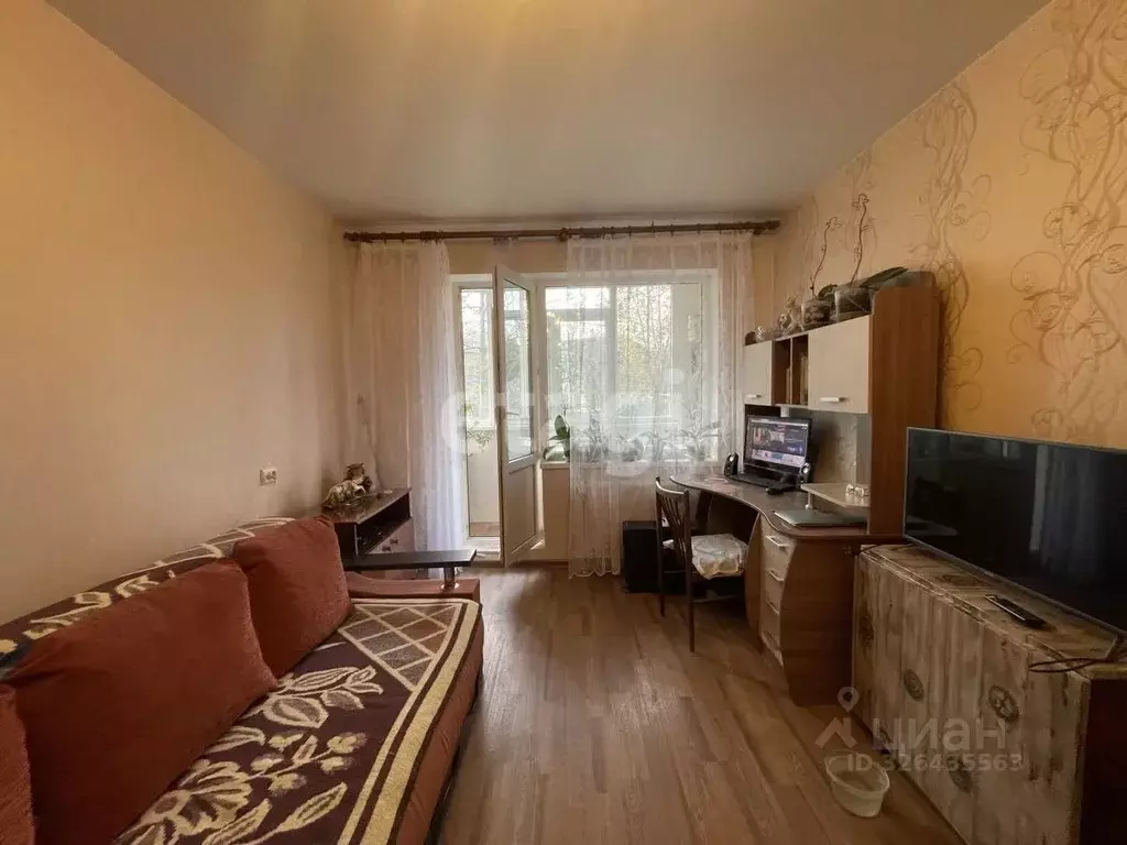 2-к кв. Крым, Симферополь просп. Победы (48.0 м) - Фото 1