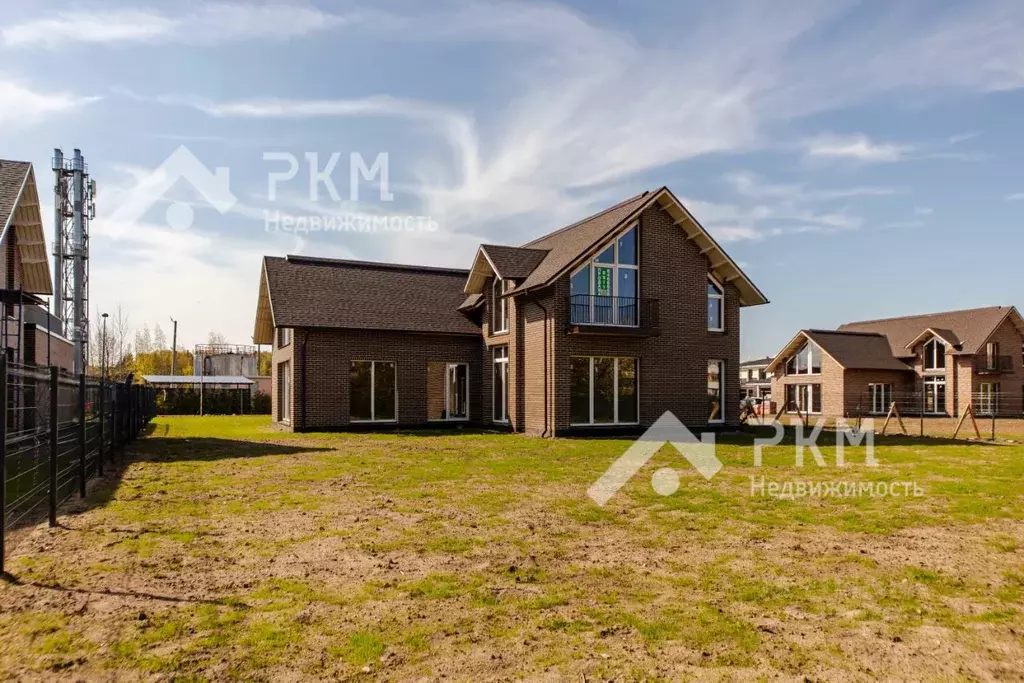 Коттедж в Санкт-Петербург, Санкт-Петербург, Петергоф Сад Времени жилой ... - Фото 1