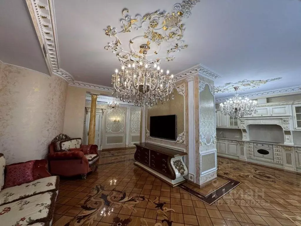 4-к кв. Москва Авиационная ул., 77К1 (181.0 м) - Фото 1