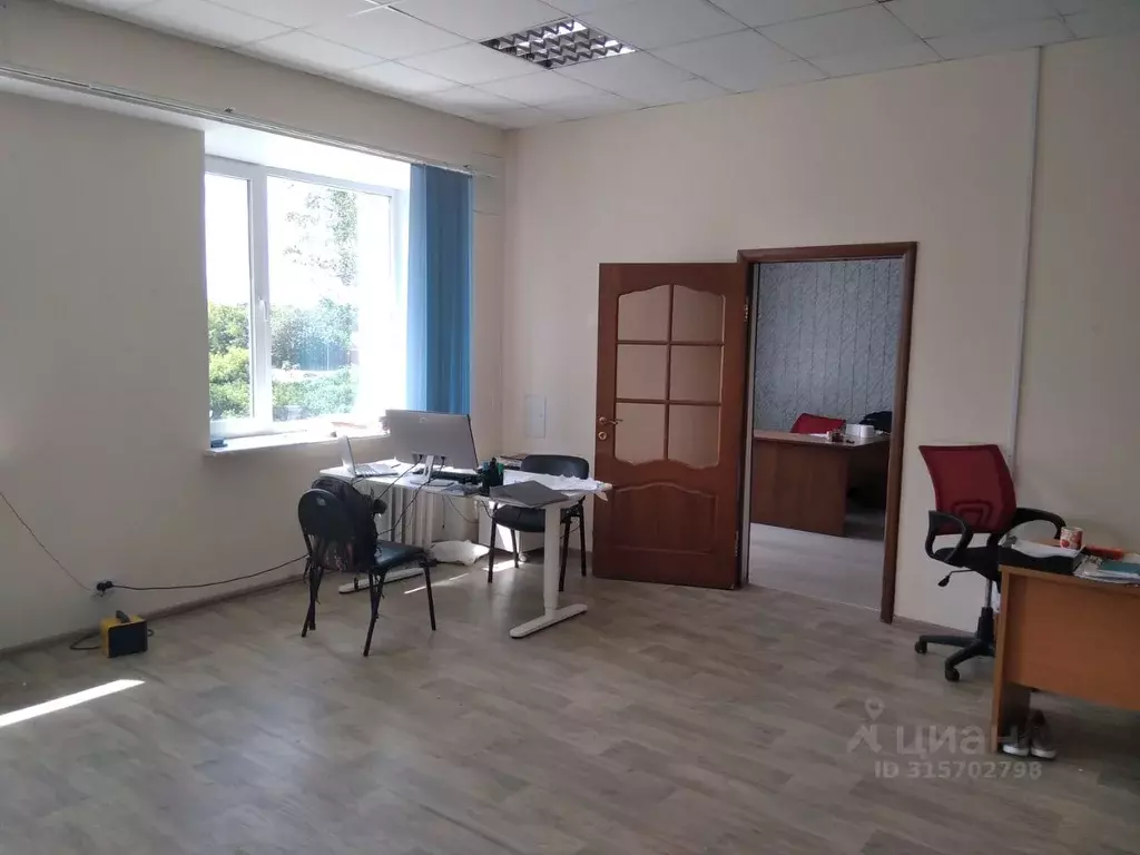 Офис в Нижегородская область, Нижний Новгород ул. Ларина, 12 (69 м) - Фото 1