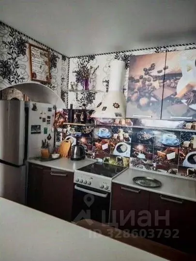 2-к кв. Белгородская область, Губкин Народная ул., 6В (36.8 м) - Фото 2