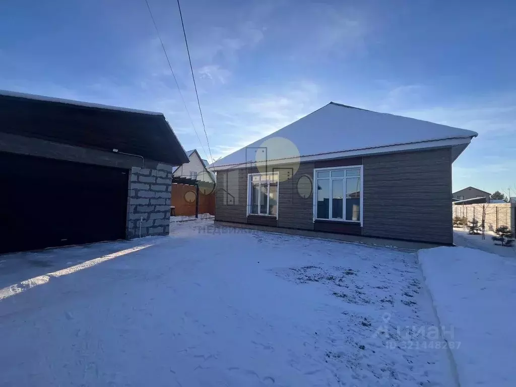 Дом в Иркутская область, Иркутский муниципальный округ, с. Хомутово ... - Фото 1