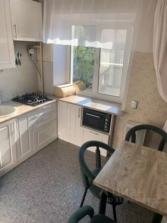 3-к кв. Самарская область, Жигулевск В-1 мкр, 25 (61.6 м) - Фото 0