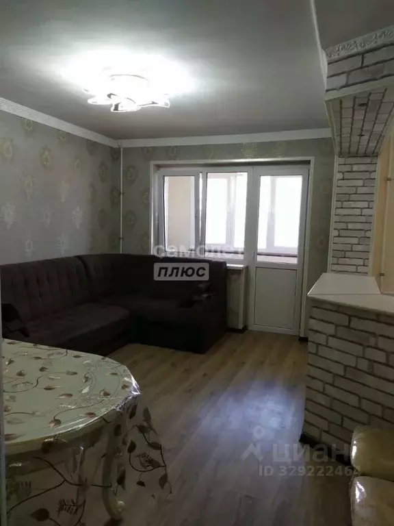 2-к кв. Кабардино-Балкария, Нальчик Шалушкинская ул., 3 (46.0 м) - Фото 1