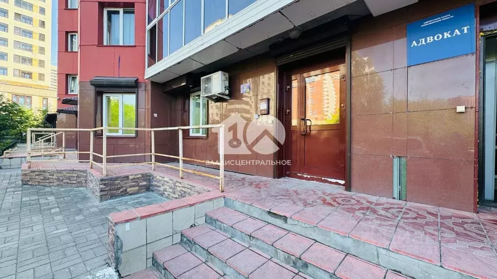 Помещение свободного назначения в Новосибирская область, Новосибирск ... - Фото 0