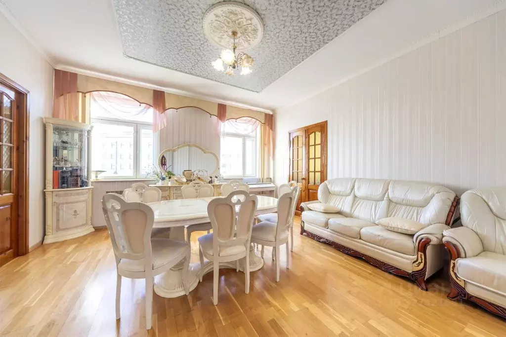 4-к кв. Карелия, Петрозаводск Пушкинская ул., 1 (110.9 м) - Фото 2