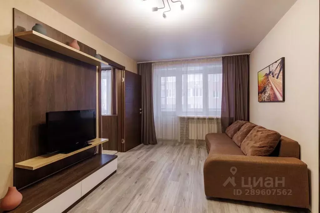 2-к кв. Тульская область, Тула ул. Мезенцева, 36А (43.0 м) - Фото 0