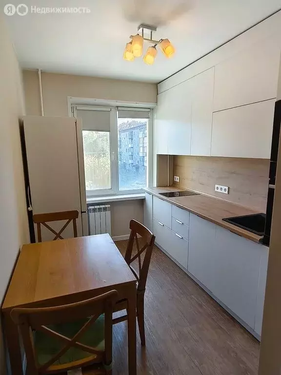 3-комнатная квартира: Новосибирск, улица Крылова, 41 (60.2 м) - Фото 2