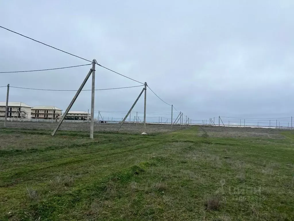 Участок в Крым, Сакский район, с. Молочное 2 (6.0 сот.) - Фото 1