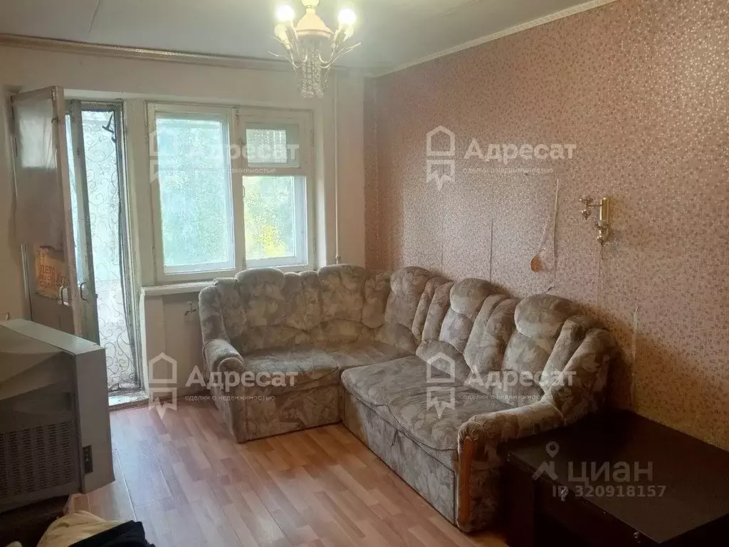 2-к кв. Волгоградская область, Волгоград ул. Генерала Шумилова, 75 ... - Фото 0
