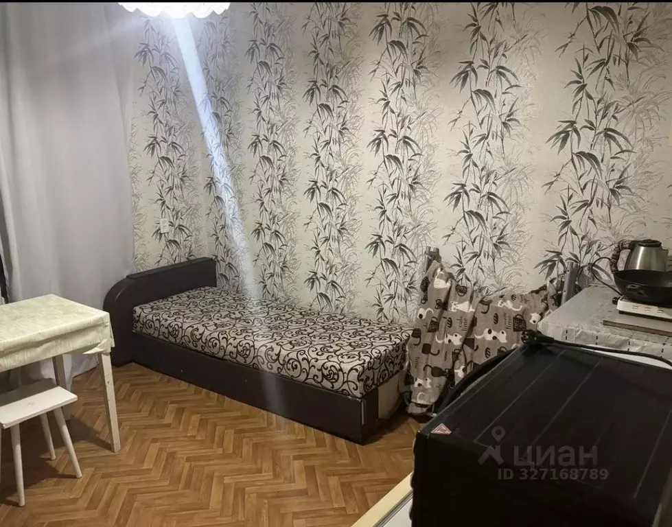 Комната Калужская область, Обнинск ул. Курчатова, 37 (12.0 м) - Фото 1